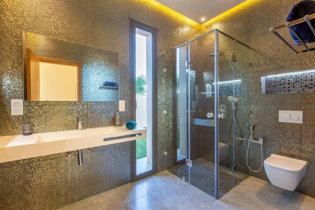 Villa Hawai, Ss Vis A Vis Avec Espace De Sport , Piscine Chauffee Marrakesh Eksteriør billede